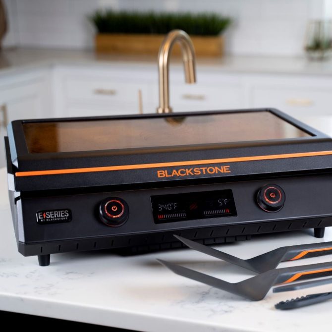 22 Electric Tabletop Griddle